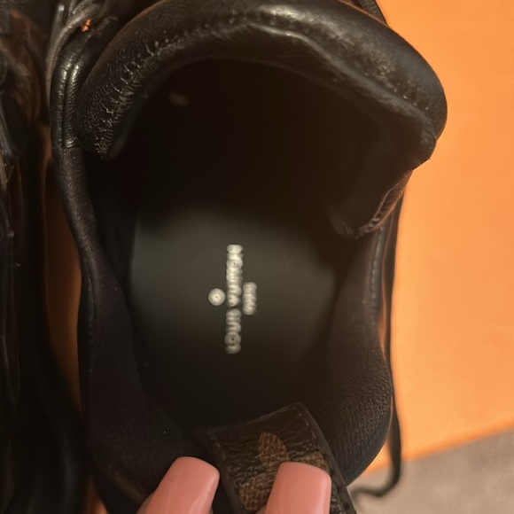 Louis Vuitton Archlight sneaker sz 37/7 open to reasonable offers--authentic. - Picture 5 of 15